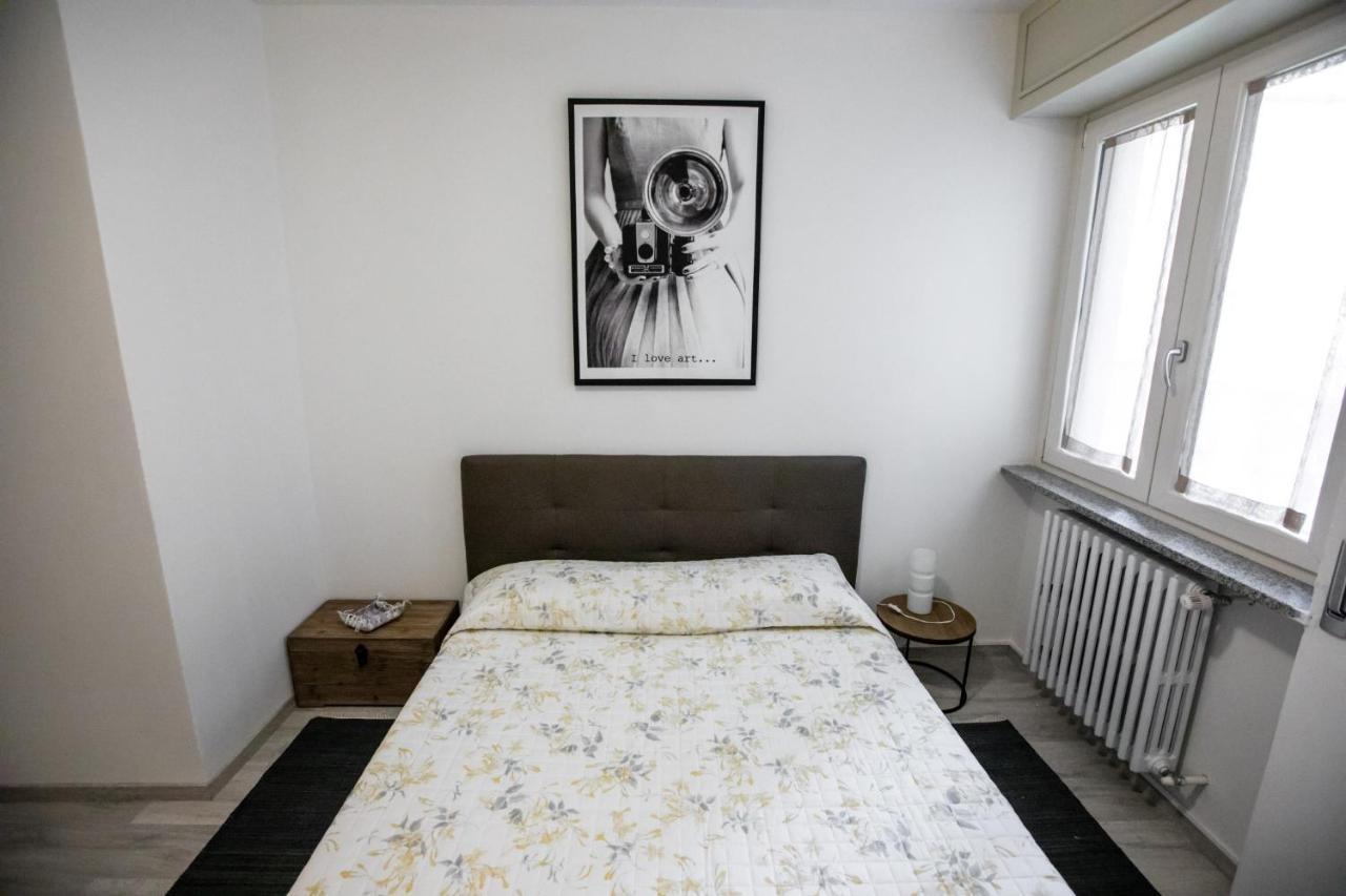 B&B dal moro Sondrio Bagian luar foto